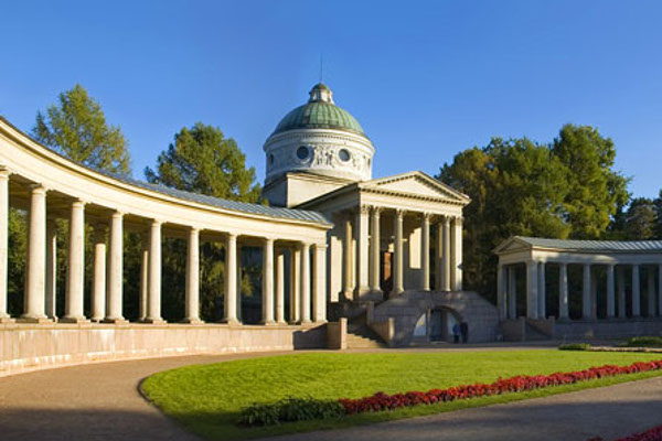 Arkhangelskoye Palace